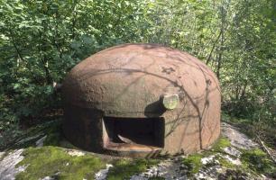 Ligne Maginot - BREHAIN - A6 - (Ouvrage d'artillerie) - Entrée des hommes
Cloche GFM ouest