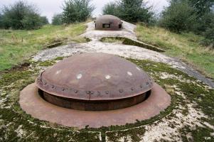 Ligne Maginot - BREHAIN - A6 - (Ouvrage d'artillerie) - Bloc 2
Tourelle de mitrailleuses