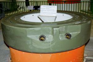Ligne Maginot - BREHAIN - A6 - (Ouvrage d'artillerie) - Bloc 7
Tourelle de 81 exposée au musée de Fermont