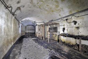 Ligne Maginot - BREHAIN - A6 - (Ouvrage d'artillerie) - Les dessous
Le garage des locotracteurs