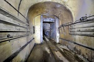Ligne Maginot - BREHAIN - A6 - (Ouvrage d'artillerie) - Les dessous
Porte blindée de défense intérieure
