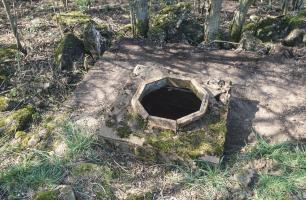 Ligne Maginot - LES QUARAILLES - (Observatoire d'artillerie) - Le poste d'observation, tourelle de char réformé