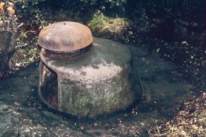 Ligne Maginot - NONNENWALD 1 (Blockhaus pour arme infanterie) - La tourelle pour mitrailleuse du char Renault FT