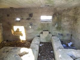 Ligne Maginot - BA97 - AVANCÉE DE ROCROI NORD-OUEST - (Blockhaus pour canon) - Créneaux frontaux Hotchkiss et AC