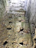 Ligne Maginot - CASSE BLANCHE - (Abri) - Issue de secours ?
Des réservations pour le scellement d'échelons sont visibles