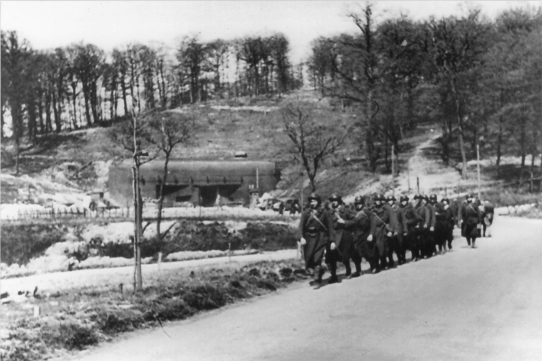 Ligne Maginot - GALGENBERG - A15 - (Ouvrage d'artillerie) - Une section à proximité de l'entrée munitions de l'ouvrage - Edmond Caspar (1919-2000)
