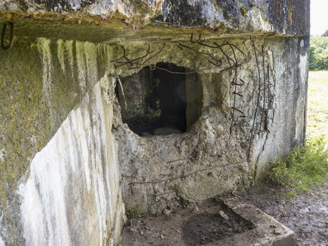 Ligne Maginot - B815 - LA FILATURE - (Blockhaus pour canon) - 