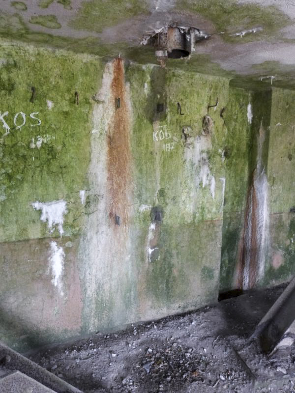 Ligne Maginot - B815 - LA FILATURE - (Blockhaus pour canon) - Emplacement du périscope