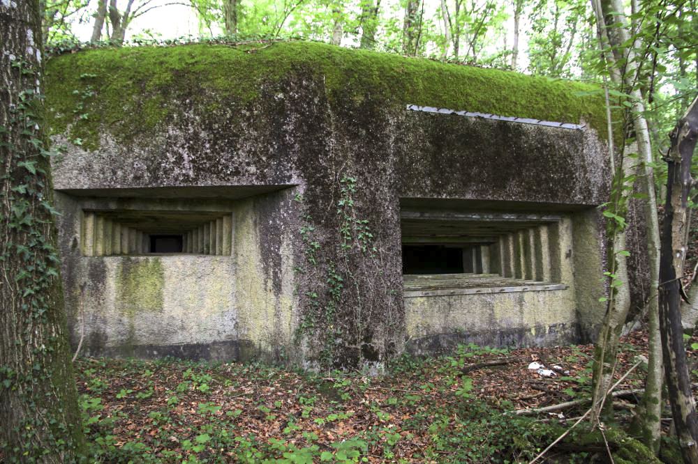 Ligne Maginot - DB27 - (Blockhaus pour canon) - Le blockhaus, vu de l'avant - Jolas Jean-Michel