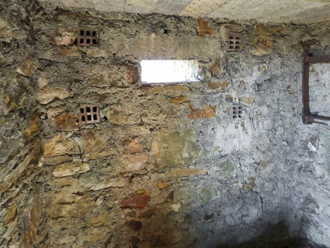 Ligne Maginot - BA55 - LA LOUVIÈRE - (Blockhaus pour arme infanterie) - 