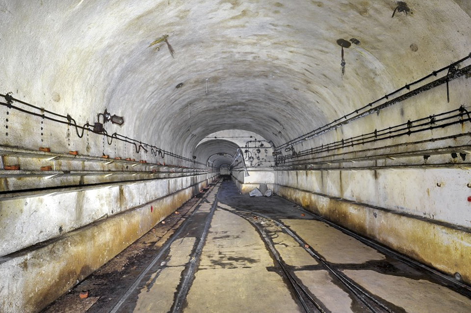 Ligne Maginot - BREHAIN - A6 - (Ouvrage d'artillerie) - Les dessous
La gare des avants