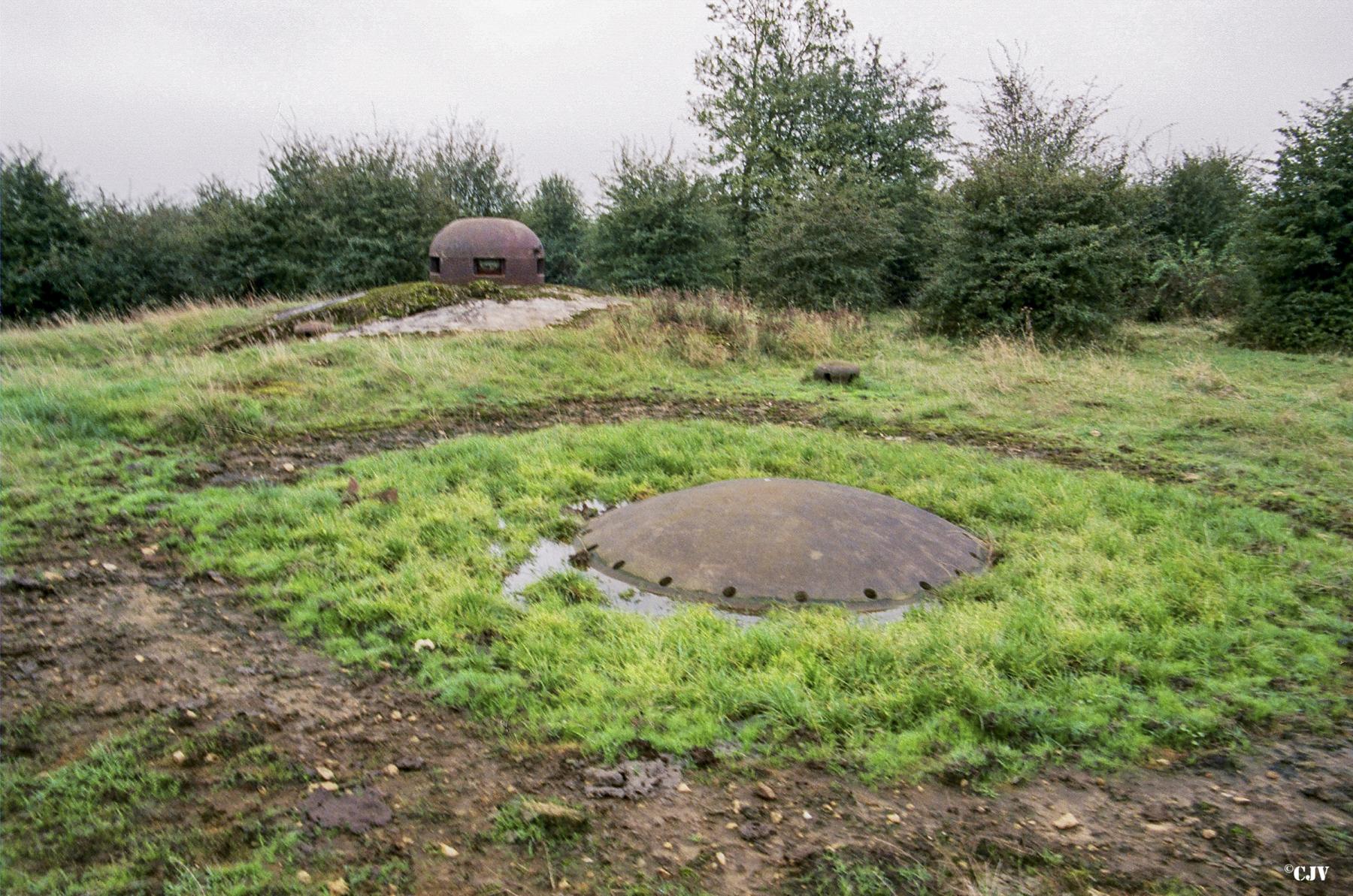 Ligne Maginot - BREHAIN - A6 - (Ouvrage d'artillerie) - Bloc 5
Tourelle pour deux obusiers de 135 mm