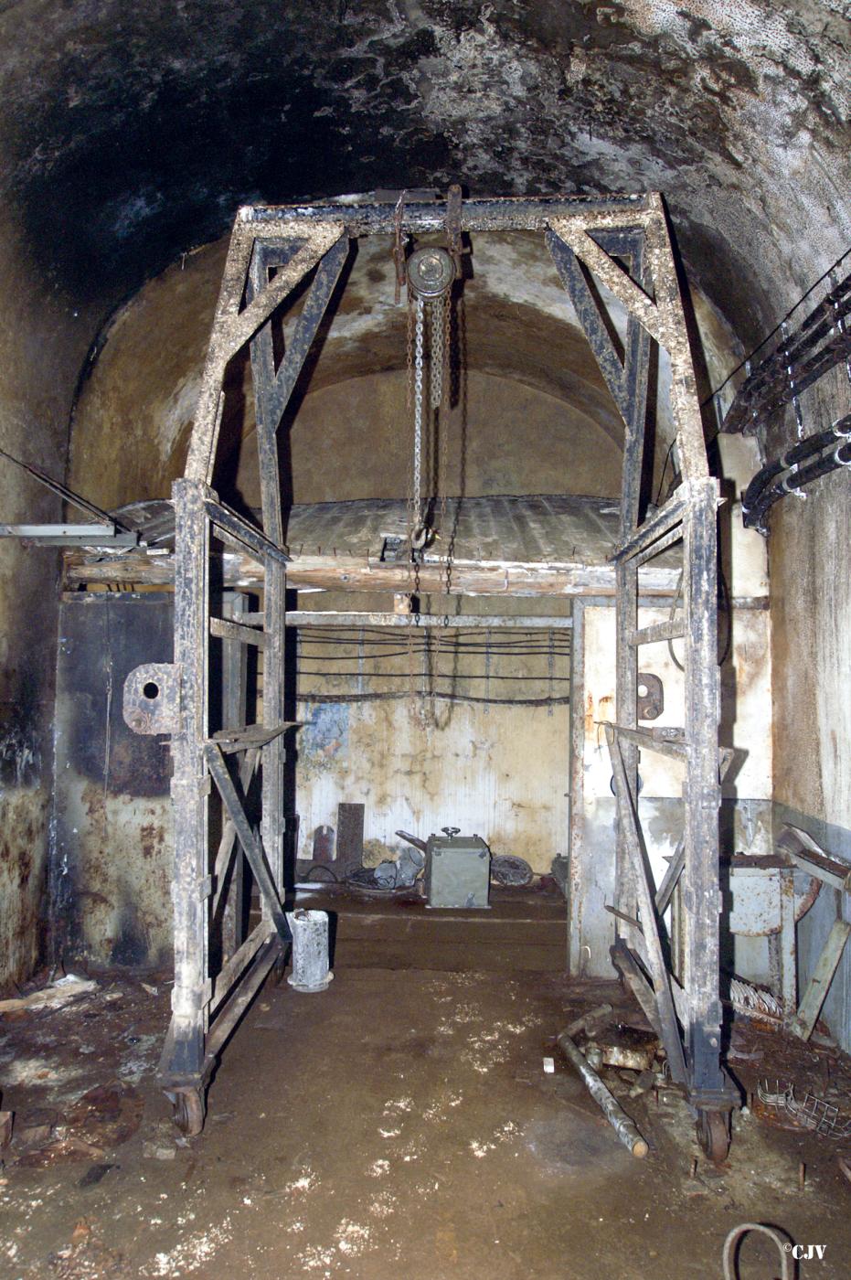 Ligne Maginot - BREHAIN - A6 - (Ouvrage d'artillerie) - L'atelier génie-artillerie