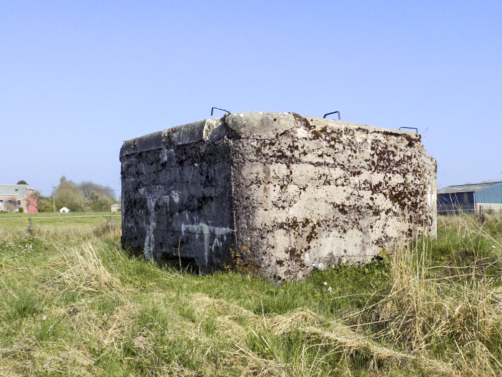 Ligne Maginot - BA91 - LE BOCHET NORD - (Blockhaus pour canon) - Faces frontale et gauche