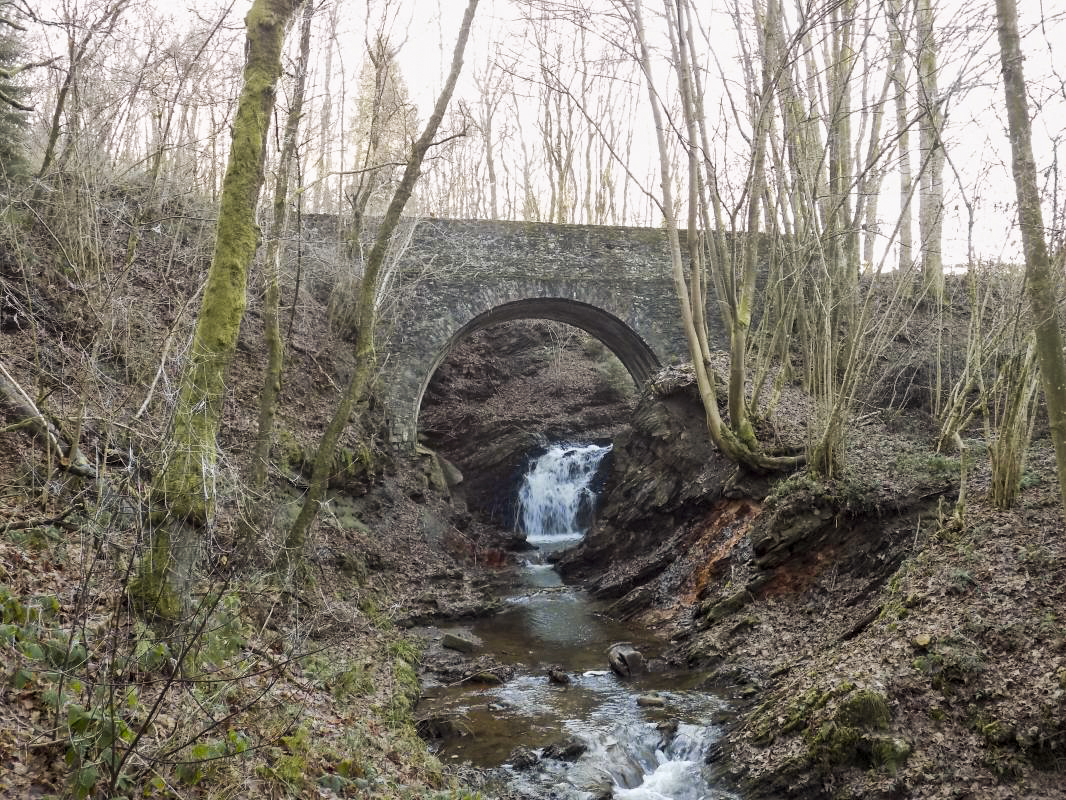 Ligne Maginot - BA100 - MOULIN NOIZET - (Blockhaus pour arme infanterie) - Le pont. (Site de mine DMP?)