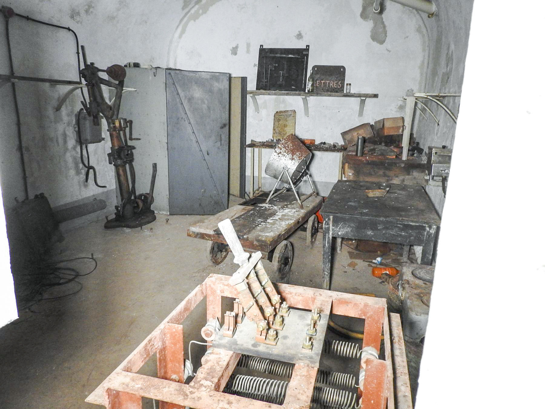 Ligne Maginot - JANUS - (Ouvrage d'artillerie) - L'atelier électromécanique. - STENGER Mathieu