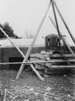 Ligne Maginot - SCHMELTZBACH OUEST - (Casemate d'infanterie - Simple) - Chantier de construction (Entreprise Dietsch)
Mise en place de la cloche GFM type A