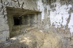 Ligne Maginot - C4 - LE BÉLIEU - (Blockhaus lourd type STG / STG-FCR - Double) - Créneau vers le sud