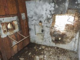 Ligne Maginot - MC13B - MC14 - (Casemate d'infanterie - double) - La chambre de tir mitrailleuse Est.