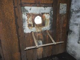 Ligne Maginot - MC13B - MC14 - (Casemate d'infanterie - double) - La chambre de tir mitrailleuse Est.