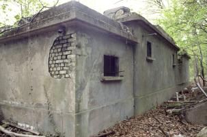 Ligne Maginot - GUERSTLING SUD - (Poste GRM - Maison Forte) - Arrière du poste