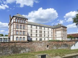 Ligne Maginot - QUARTIER AIME - (Camp de sureté) - Le casernement troupe devenu Lycée d'enseignement.