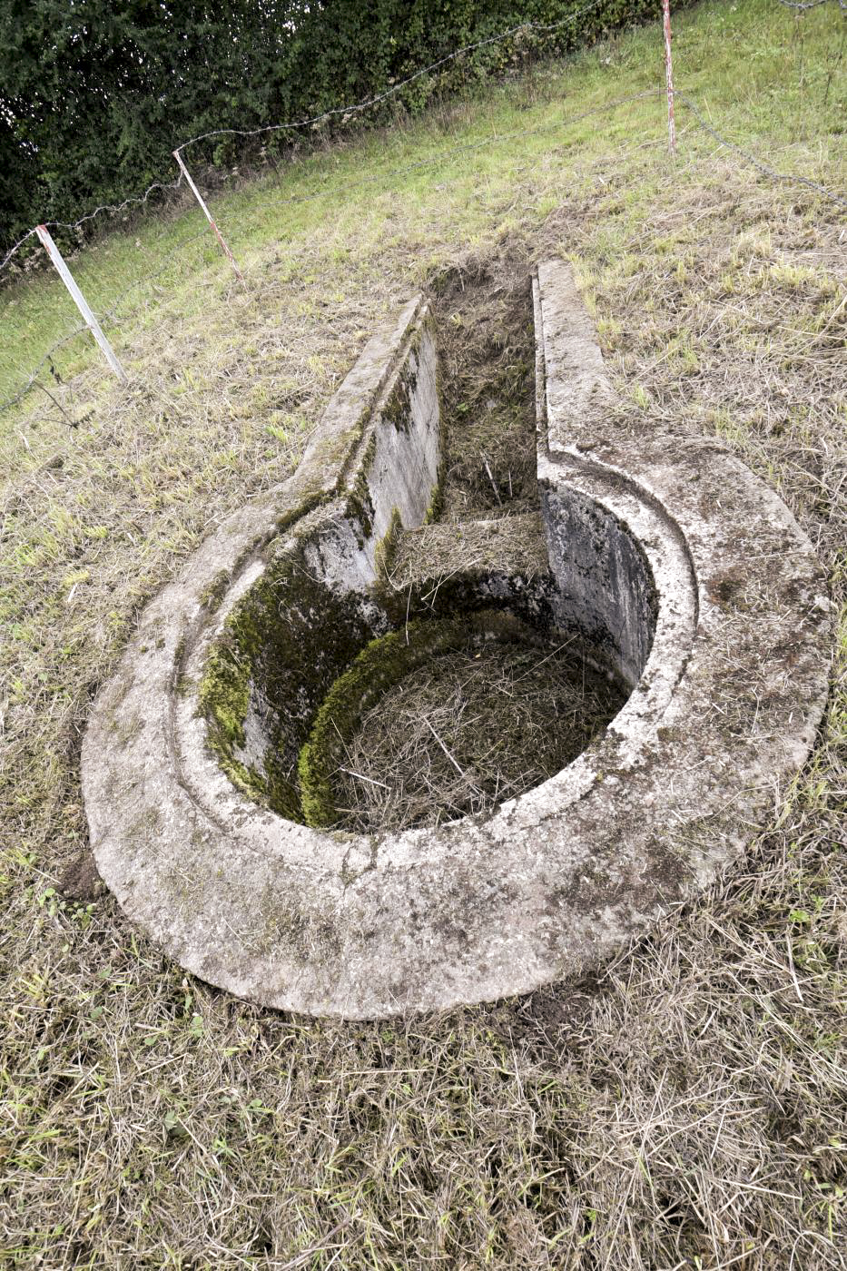 Ligne Maginot - T556 - TRIEUX DU CHENEAU - (Cuve pour arme d'infanterie) -  - Ludovic KNAPP