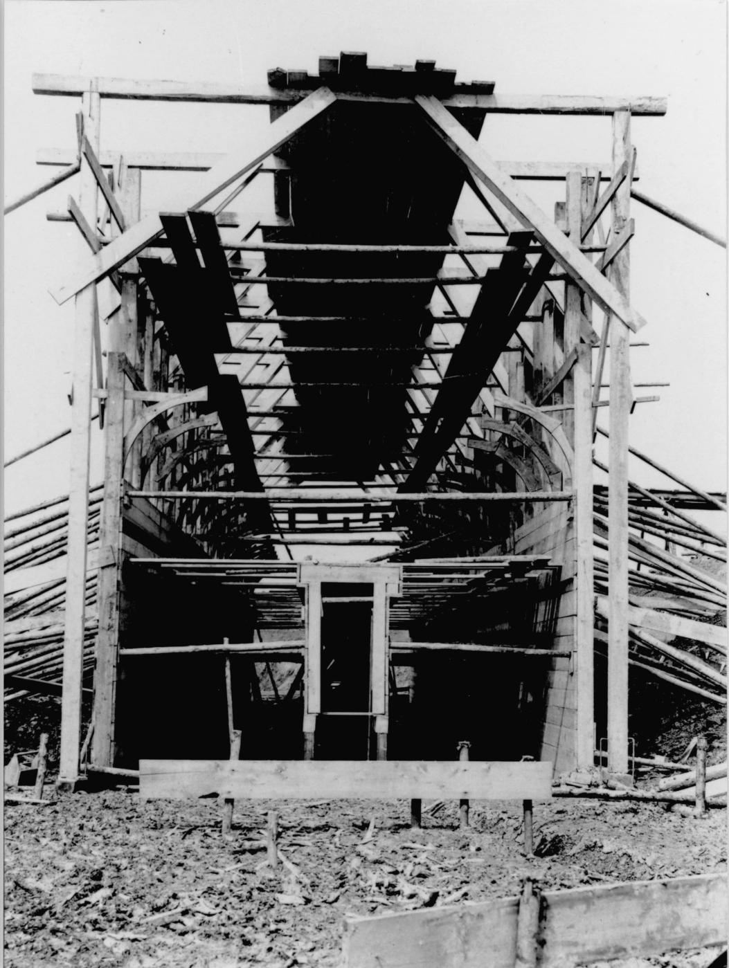 Ligne Maginot - BREITENACKER NORD et SUD - (Casemate d'infanterie - Simple) - Chantier de construction
Entreprise Dietsch
Galerie de communication
Coffrage - Inconnu