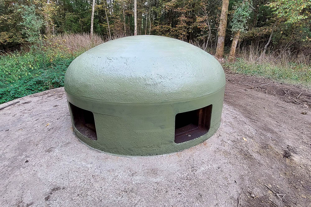 Ligne Maginot - BOIS DE KANFEN OUEST - C42 - (Casemate d'infanterie - Simple) - La cloche GFM nettoyée avant repeinte. - Serge Teiten