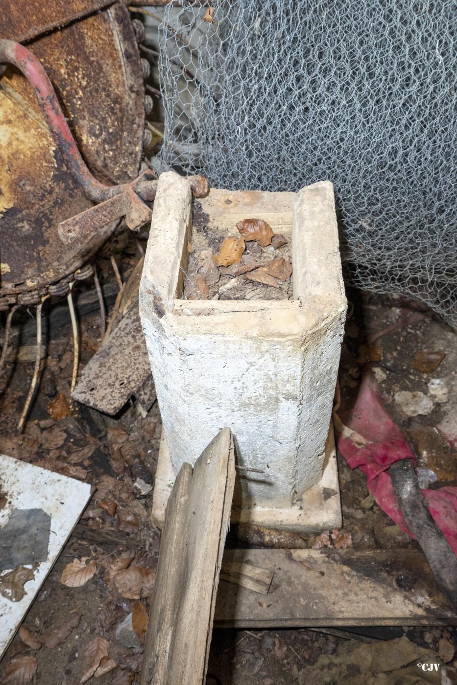 Ligne Maginot - B11 - LES LAILLETS OUEST - (Blockhaus pour arme infanterie) - Support - Lia VERMEULEN