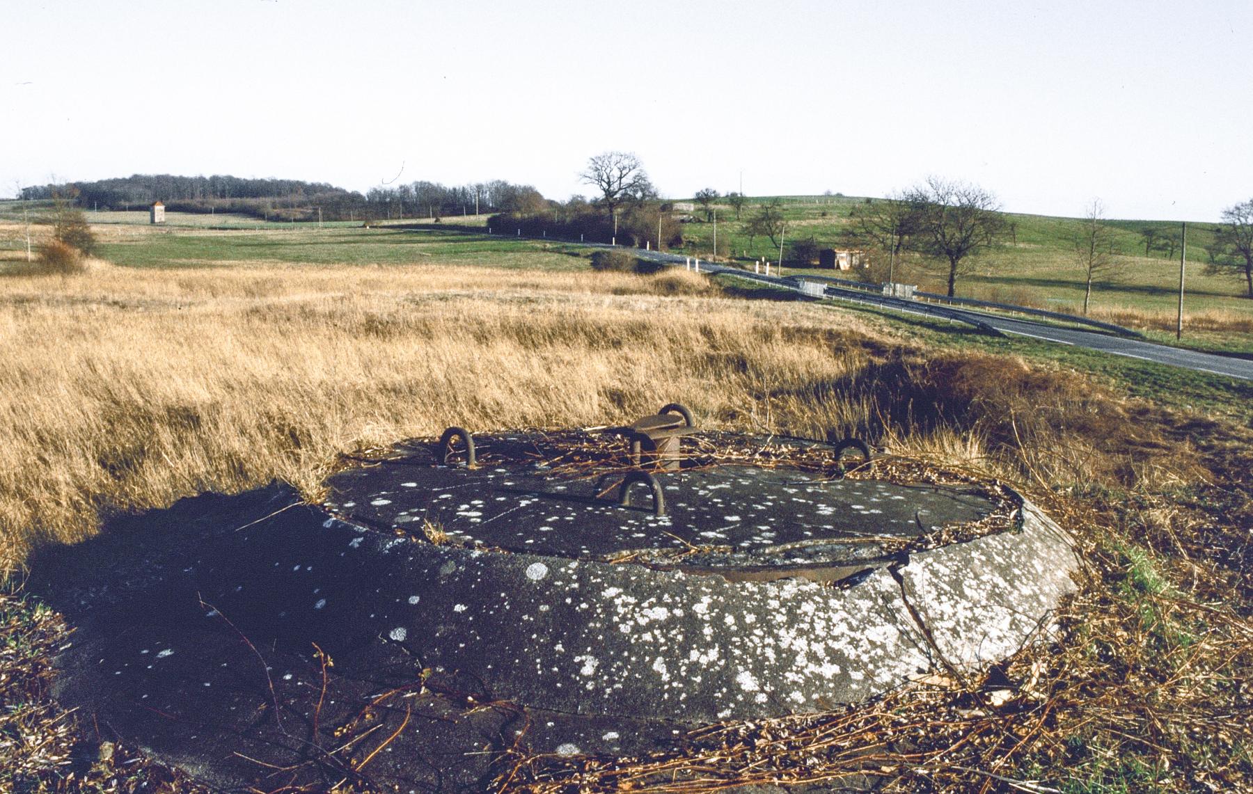 Ligne Maginot - MC39B - MC17 - (Casemate d'infanterie - Simple) - L’emplacement de la cloche - MANSUY Michel