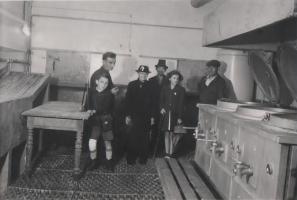 Ligne Maginot - SCHIESSECK - (Ouvrage d'artillerie) - La cuisine, visite impromptue