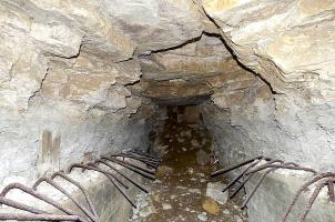 Ligne Maginot - HELFEDANGE - GUINGLANGE (SF FAULQUEMONT) - (PC de Secteur) - Abri-souterrain
Galerie