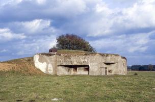 Ligne Maginot - CHENIERES EST - C12 - (Casemate d'infanterie - Simple) - 