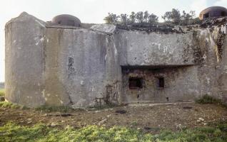 Ligne Maginot - CHENIERES EST - C12 - (Casemate d'infanterie - Simple) - 