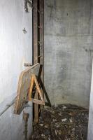 Ligne Maginot - BOIS D'OTTONVILLE - BCA1 - (Casemate d'artillerie) - Tablette rabattable au pied de la cloche GFM