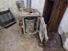 Ligne Maginot - CHENES BRULES - O4 - (Observatoire d'artillerie) - Cloche GFM
Reception des douilles