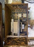 Ligne Maginot - BOUSSE - A24 - (Ouvrage d'infanterie) - Bloc 2
Le boitier d'alimentation du projecteur blindé Eve et Noizet
Fabrication SW