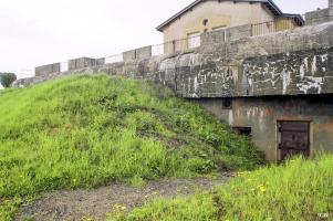 Ligne Maginot - ISING - X28 (QUARTIER FERANGE EBERSVILLER - I/164° RIF) - (Abri) - Avant le semi-remblaiement
