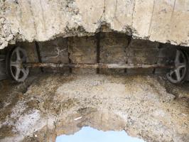 Ligne Maginot - REDOUTE RUINEE - (Ouvrage d'infanterie) - Vestiges du mécanisme du pont-levis