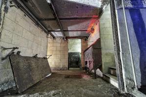 Ligne Maginot - HOBLING - A23 - (Ouvrage d'infanterie) - Un des couloirs de l'ouvrage, vous pouvez voir l'imitation des fausses pierres sur les murs qui donnent un charme vraiment sympa.