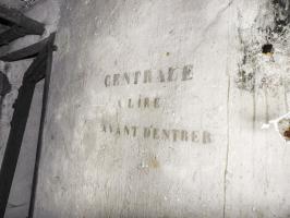 Ligne Maginot - TRESSANGE - C32 - (Casemate d'infanterie - Simple) - Le marquage à l'entrée de l'usine.