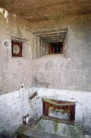 Ligne Maginot - FOND D'HAVANGE - C34 - (Casemate d'infanterie - Simple) - Les créneaux pour mitrailleuses et FM en facade, et en partie basse, le créneau pour mortier de 50 mm mle 35