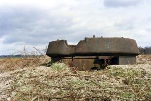 Ligne Maginot - DT4 - (Cuve pour arme d'infanterie) - 