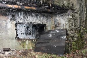 Ligne Maginot - Casemate du Gros Bois - La facade arrière de la casemate