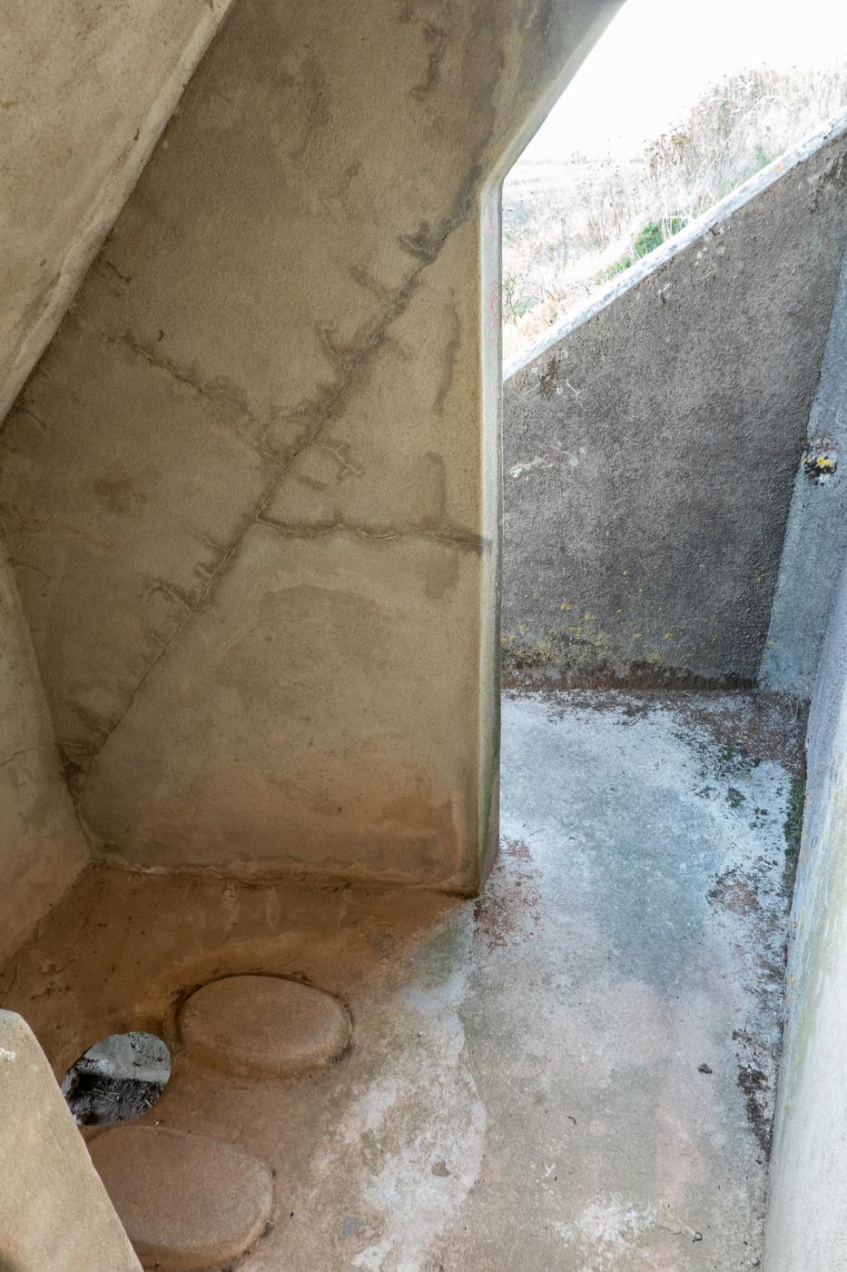 Ligne Maginot - BOVENBERG - BCA2 - (Casemate d'artillerie) - Dans les latrines - Michel Teiten