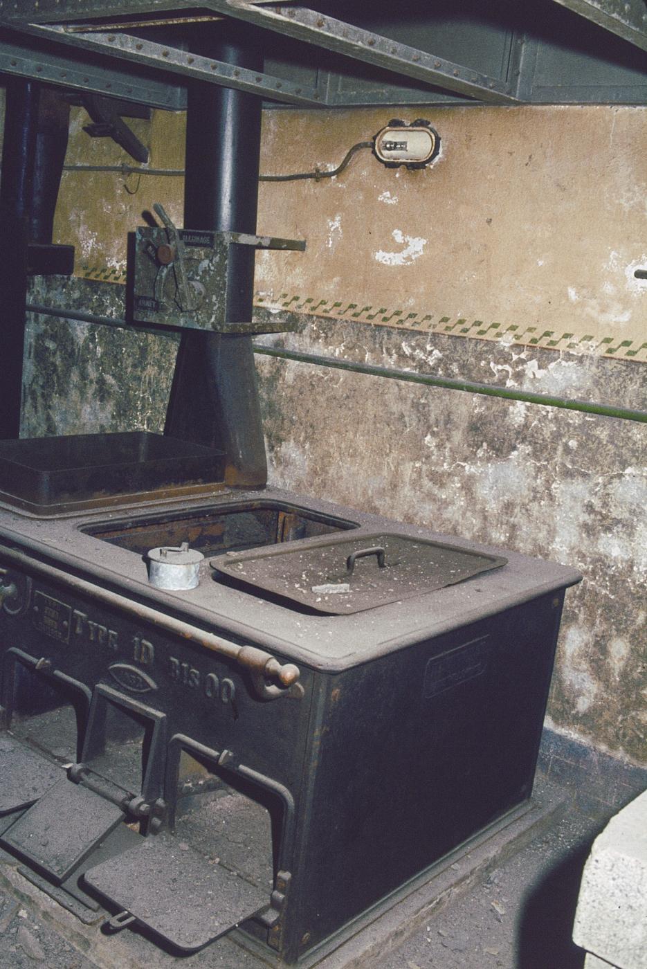 Ligne Maginot - BOIS DE KANFEN - X5 - (Abri) - Le poêle - MANSUY Michel