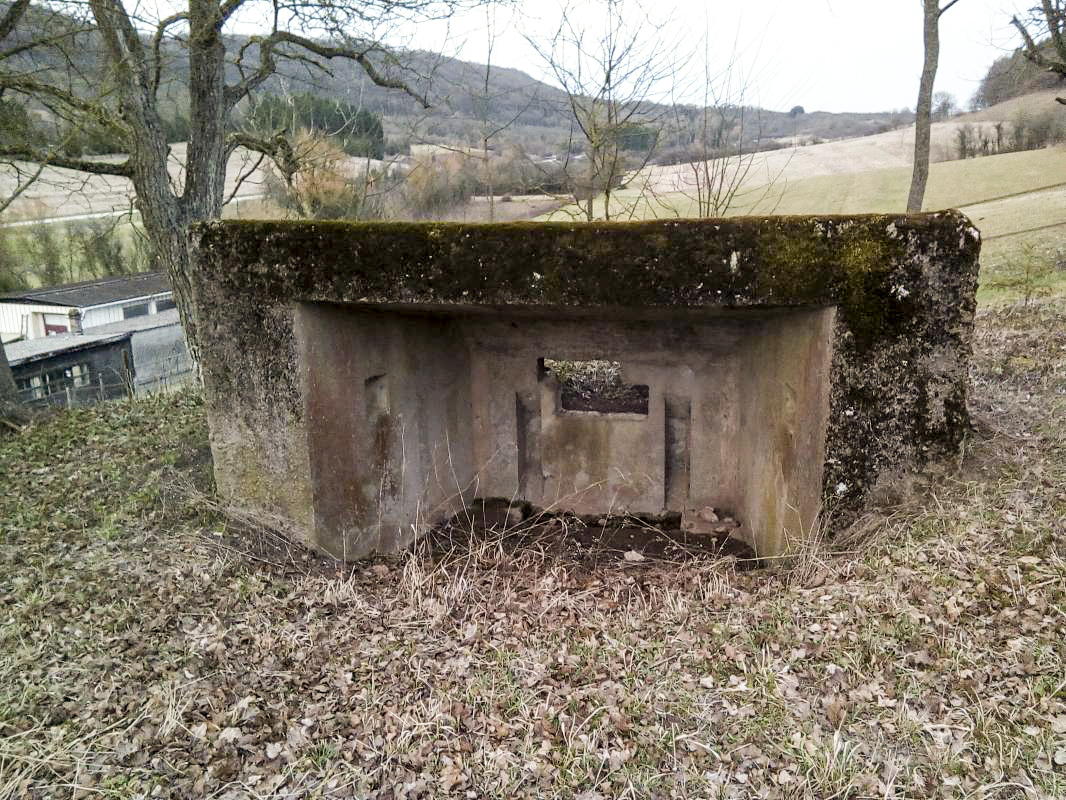 Ligne Maginot - BBO7 - (Blockhaus pour canon) - L'arrière du bloc 