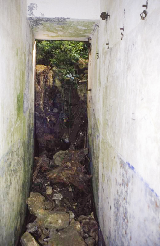 Ligne Maginot - HAUT DE L'ANGUILLE OUEST -  C3 - (Casemate d'infanterie) - Couloir - Valentin Hemmert