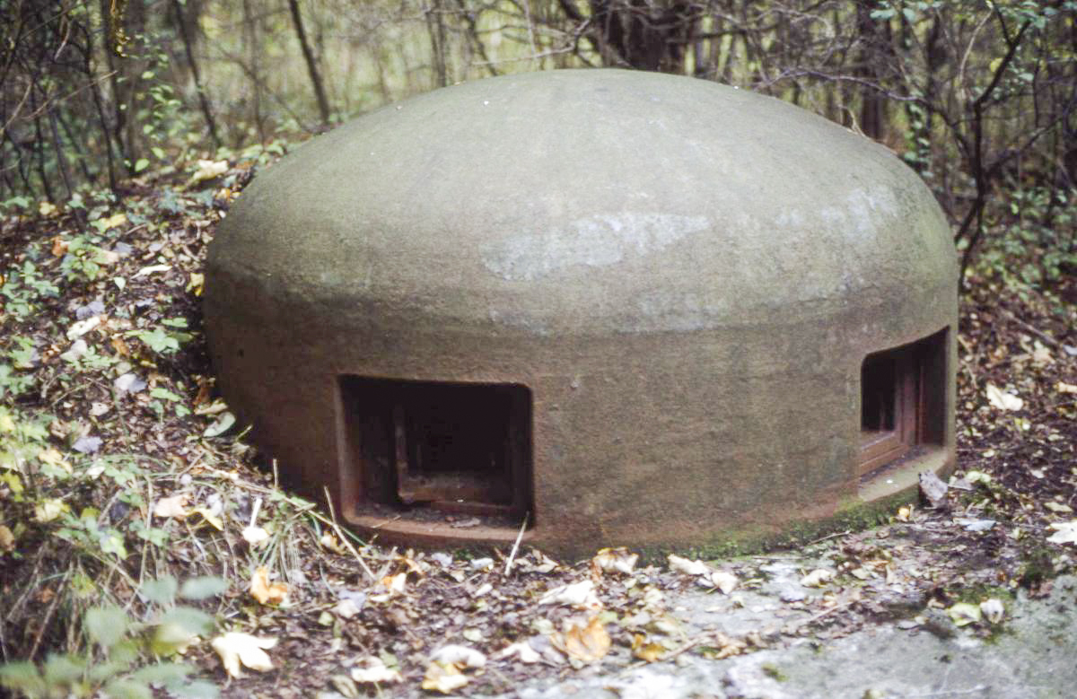 Ligne Maginot - BOIS DE TAPPE OUEST - C5 - (Casemate d'infanterie) - Cloche GFM